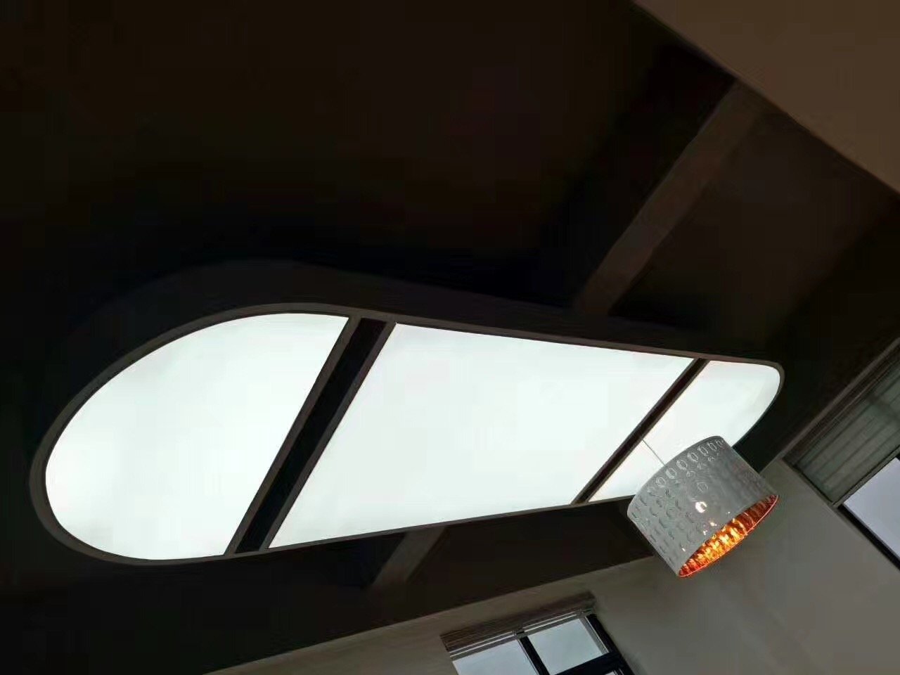 Translucent Shape Image